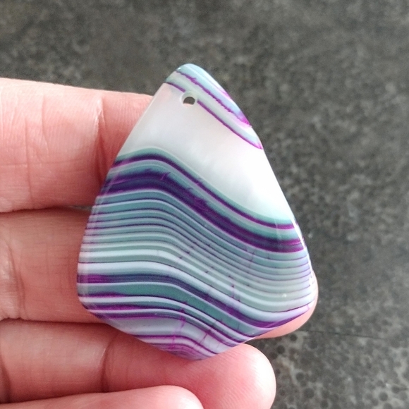 Purple And White Striped Agate Pendant Gemstone - Picture 2 of 2